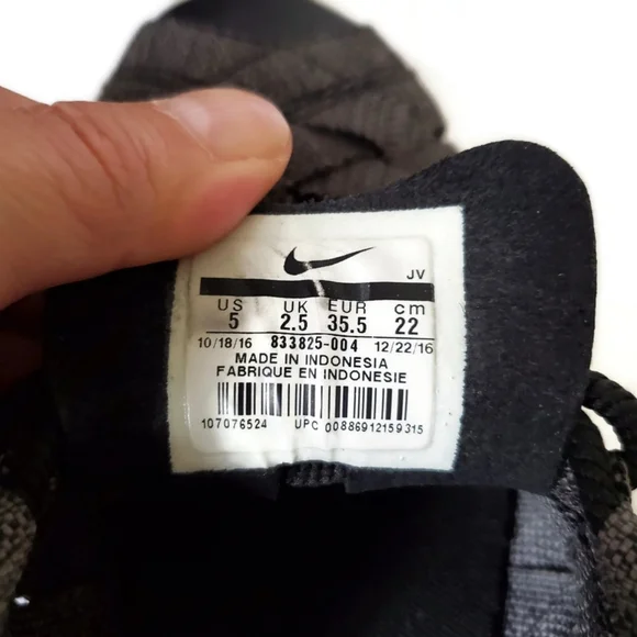 Nike Juvenate Woven Premium Shoes Sandals Sneakers Size 5 Grey 833825-004 - Picture 3 of 14